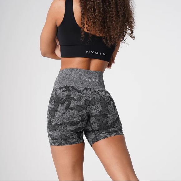 Black camp nvgtn shorts - Picture 2 of 2